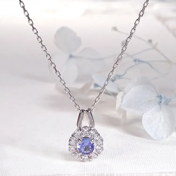 ネックレス プラチナ PT900 タンザナイト 取り巻き ダイヤモンド 0.2ct フラワー ペンダント 【f218-ta-pt】