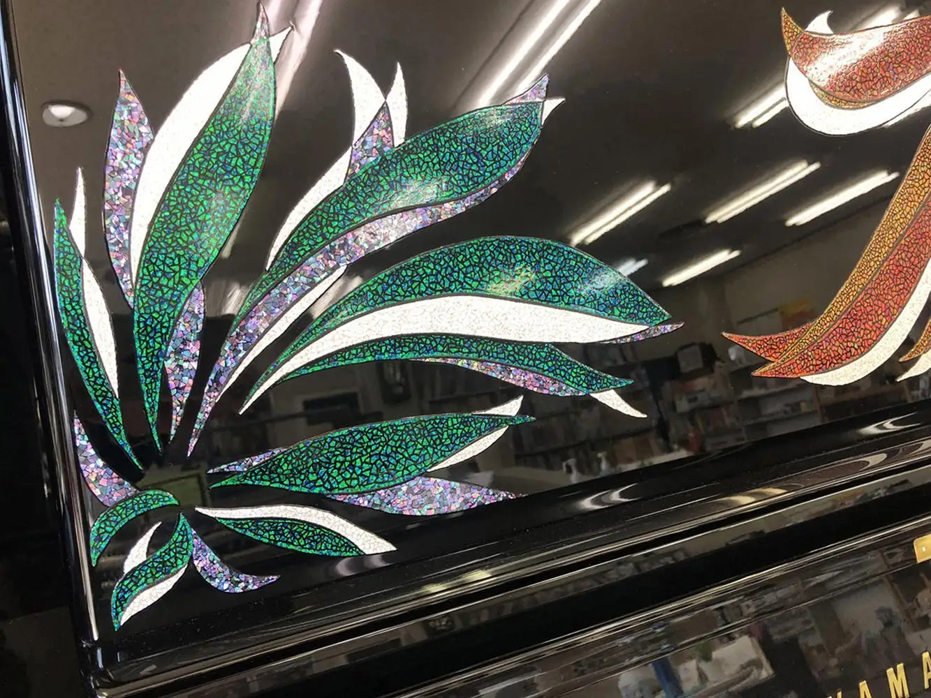 【真和楽器】京都伝統工芸による彩輝光蒔絵ピアノ「華美」モデル制作クーポン（210万円分）｜京都 伝統技術 ピアノ