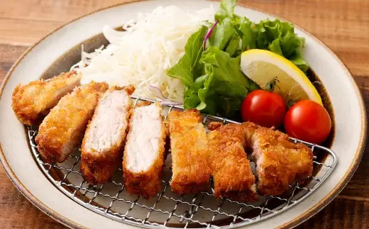 【村上市 豚】 岩船豚 ロース 計約900g（約150g（1枚）×6パック） ／ 肉 にく お肉 豚肉 ぶた肉 ブタ肉 ポーク ロース肉 ジューシー やわらか 小分け 冷凍 国産 001-0005