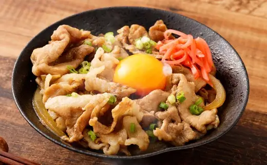 【村上市 豚】 岩船豚 小間切れ （約200g×2パック） ロース （約150g（1枚）×2パック） 詰め合わせ 計約700g ／ 肉 にく お肉 豚肉 ぶた肉 ブタ肉 ポーク こま切れ ロース肉 ジューシー やわらか 小分け 冷凍 国産 001-0007