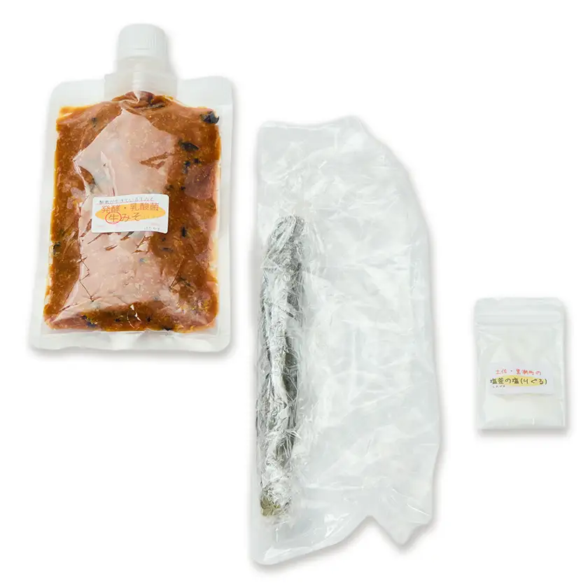 《7点計5種》免疫力が気になる方におすすめ　発酵食品セット　即席味噌・漬物・甘酒・小豆玄米・薪釜塩【配送不可地域：離島】【1726951】