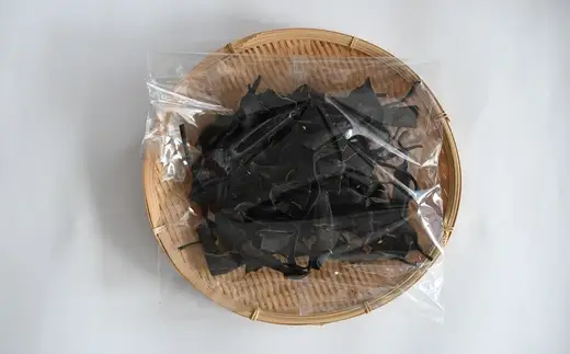 【訳あり】特上浜 井寒台産「日高茎根昆布」120g[53-1627]