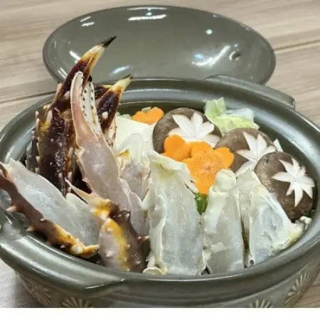 【訳あり】蒸し蟹・鍋用 2大かに 肩肉食べ比べセット 計1.5kg【タラバ蟹・ズワイ蟹】カット済み【配送不可地域：離島】【1750914】
