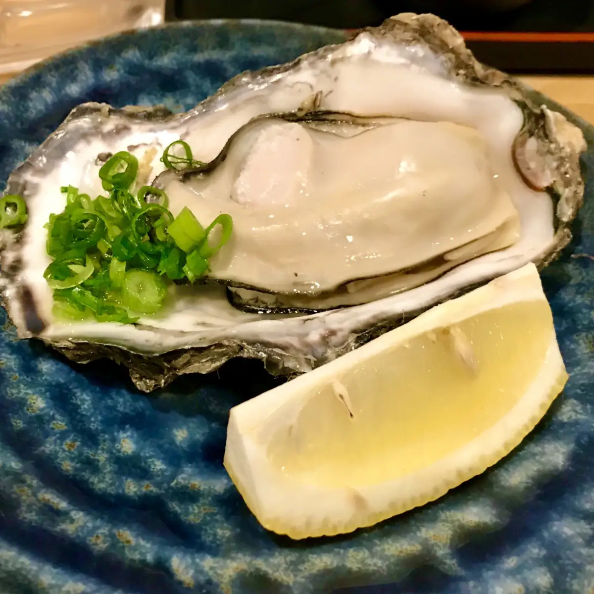 【先行受付】カキ むき身 大粒 1年貝 500g（500g無水パック×1） 佐呂間産（10月中旬以降順次発送開始予定） SRMA043