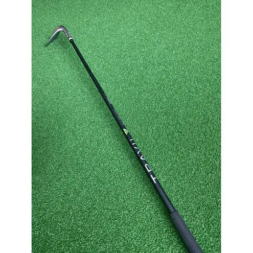 【福岡市】Abi Wedge ホワイトクロムメッキ60°　シャフト　フジクラTRAVIL（105S）女性クラフトマンの阿比留俊子　設計・デザイン