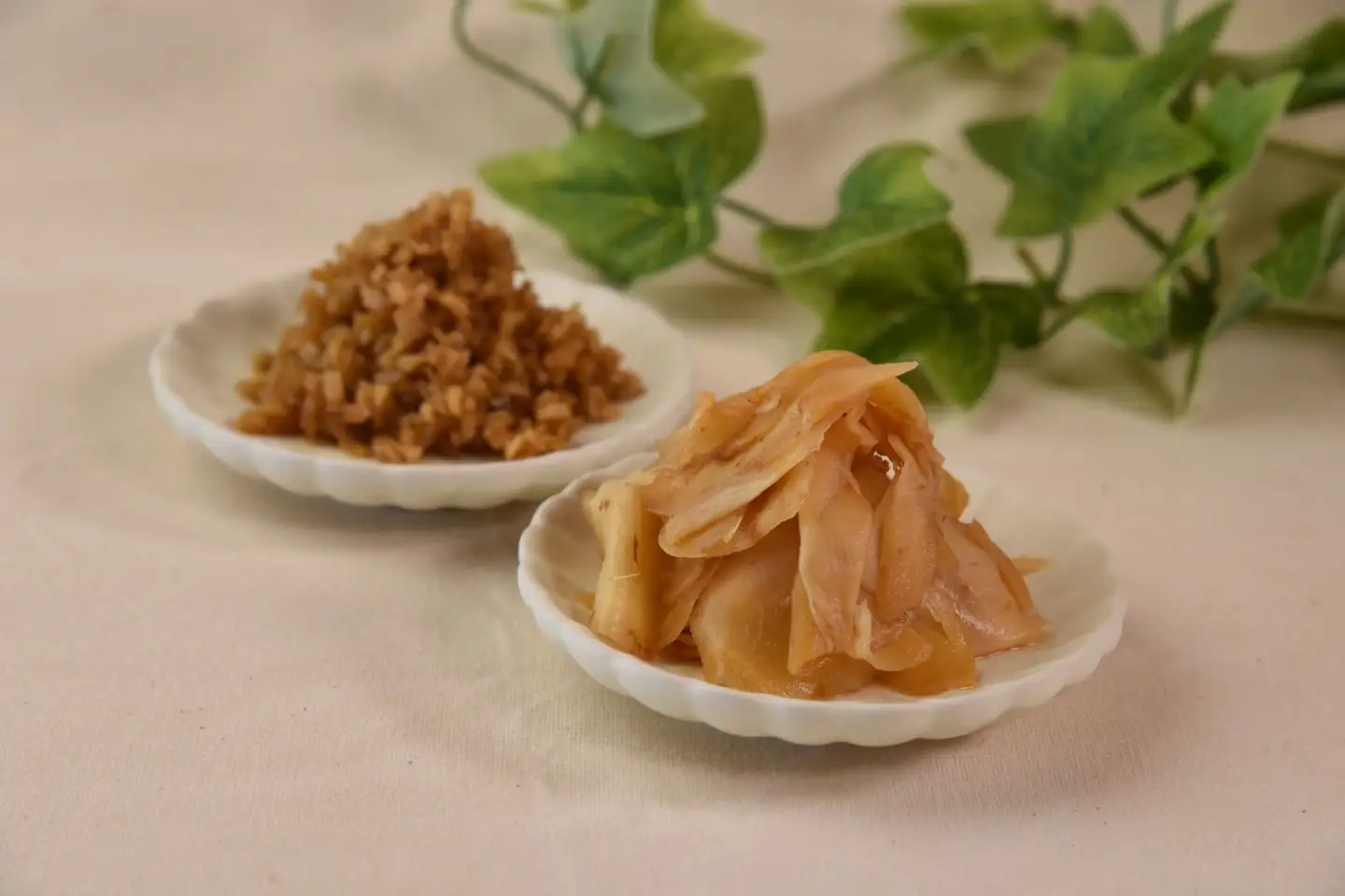 万能おかず生姜130ｇとおかか生姜120ｇ（各2パック）