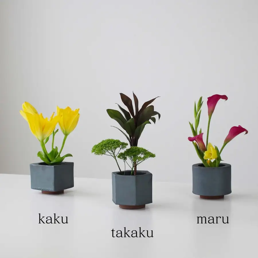 【安田瓦】 MYK KENZAN-rin S／kaku 剣山-凛 瓦花器 丸三安田瓦工業 花器 剣山 花瓶 生け花 いけばな 生花 花 アレンジメント 華道 フラワーベース 陶器 インテリア ブランド 伝統 新潟県 阿賀野市 1M30031
