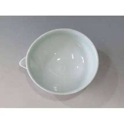 日展会友 照井一玄作 有田焼 白磁 片口 ペンギン【岳窯】食器 器 うつわ 片口 酒器 注器 小鉢 小丼 かわいい 作家 作家もの 照井一玄 A20-674