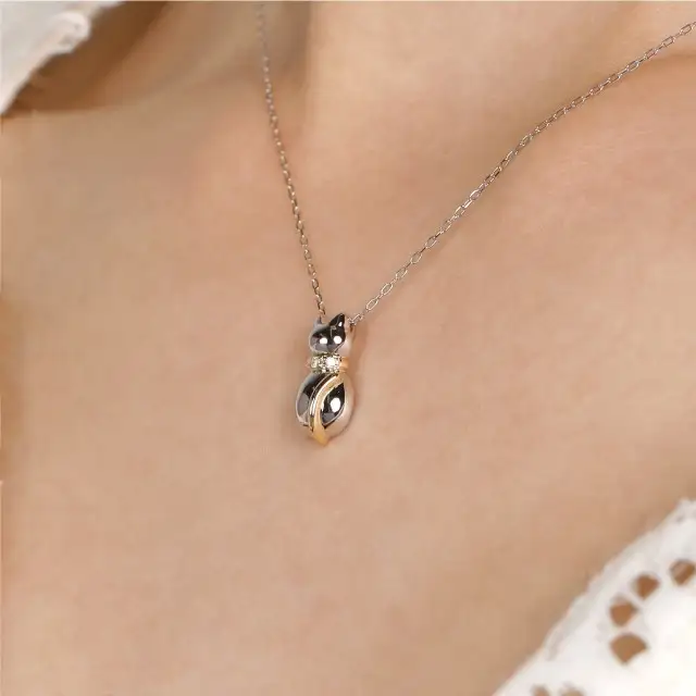 Pt950/K18 ネコモチーフ ダイヤモンド ネックレス / b0380da