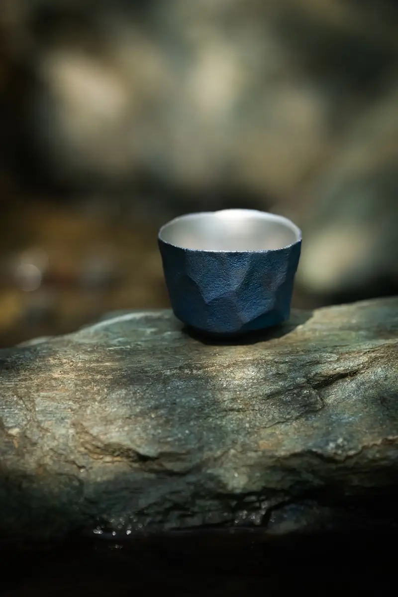 “ hikiZAN ”Premium Titanium Sake Vessel 4th model【 日本酒 酒器 茨城県 日立市 】