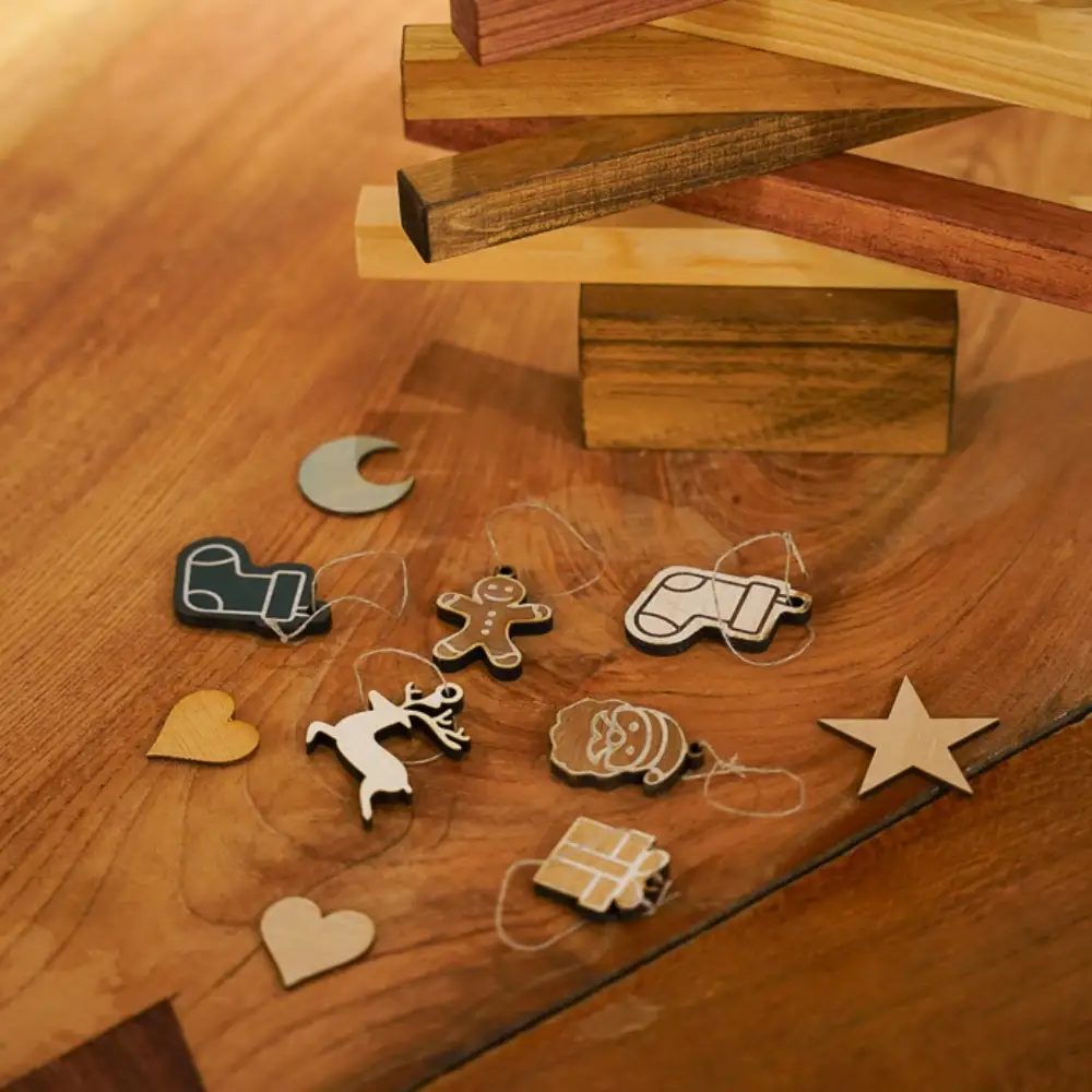 木製クリスマスツリー
