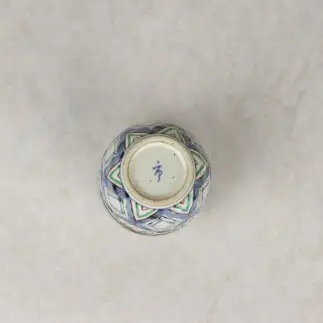 有田焼 染錦 菱紋千段湯呑【大慶】うつわ 器 食器 コップ ゆのみ 茶 手描き ci077