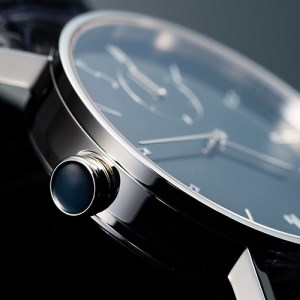 060-009　≪腕時計 ｸｫｰﾂ式≫SPQR urushi kiso smallsecond 濃藍(こいあい)［クォーツ・クロコダイルバンド仕様］