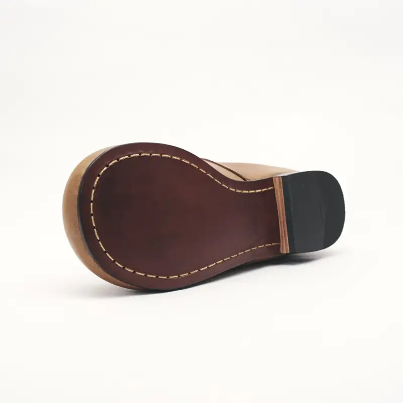 【フレッシュブラック】 Chukka Boots DECO マッケイ製法タイプ＜ハーフソールラバー加工なし＞【2525N08010_01】
