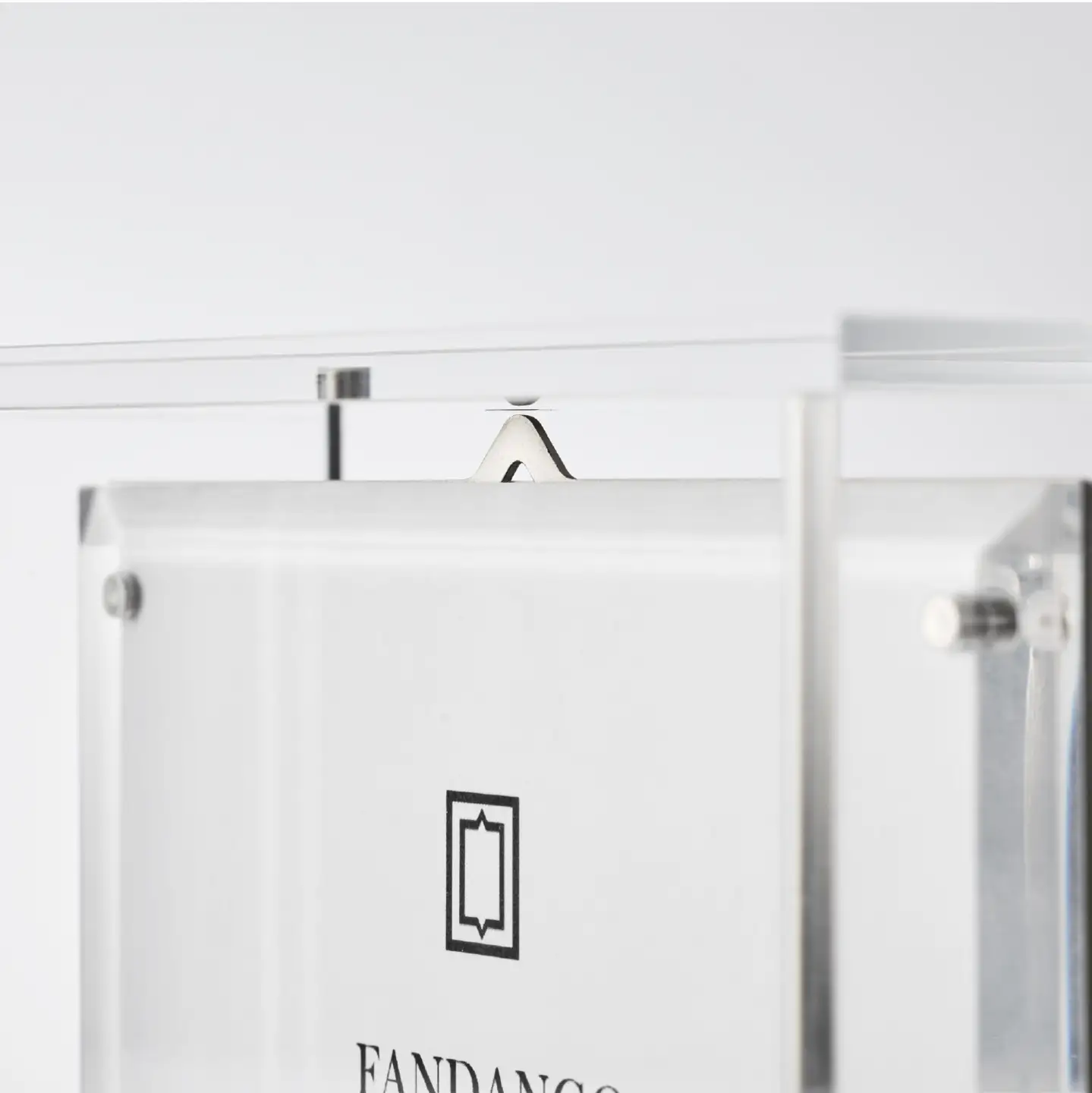  FANDANGO Photo-stand 【縦型と横型をお選びいただけます。ご希望を備考にご入力ください。】