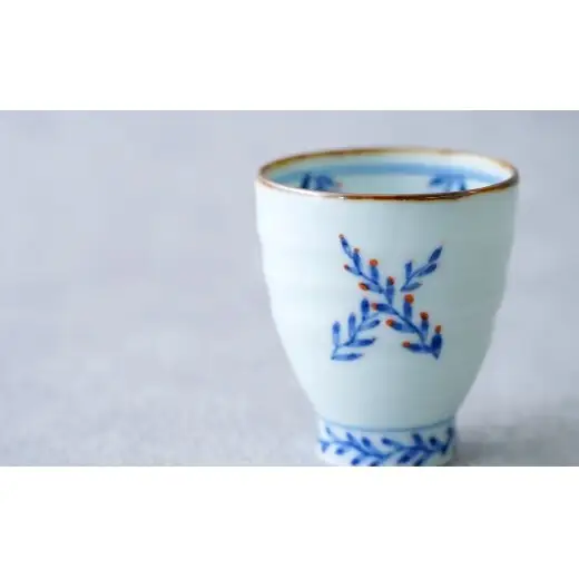 有田焼 ネジバナ ぐい吞み【染付の器 匠】食器 器 うつわ 和食器 日本酒 酒器 ぐい吞み 染付 晩酌 手仕事 プレゼント ギフト gb010