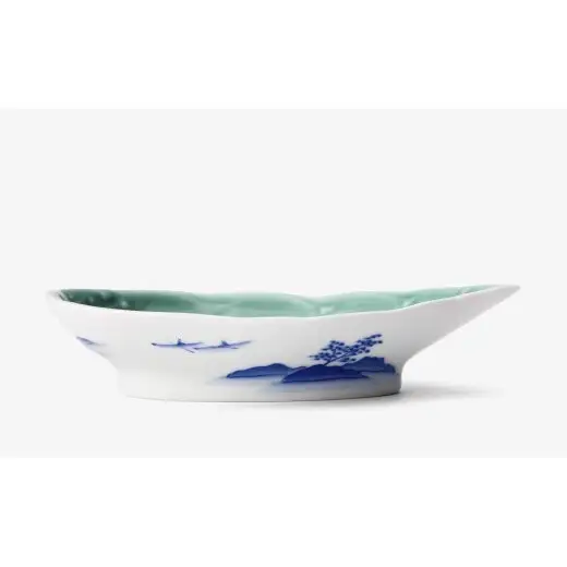 有田焼 笹青磁 ペア竹の子彫刻皿【深川製磁】食器 器 うつわ 高台皿 セット 和食器 伝統工芸 青磁 翡翠 たけのこ タケノコ aa066
