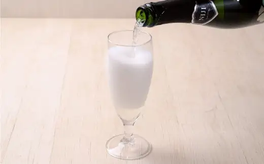 八鹿 スパークリング Niji 720ml×1本(8度) 純米酒 日本酒
