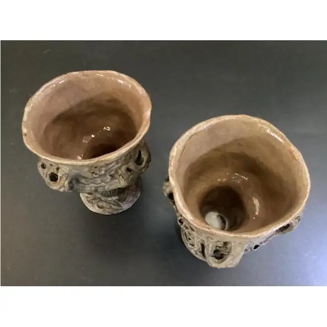 縄文・火焔型土器のフリーカップ　2個セット　8cm×11cm　213ｇ 陶芸品 食器 カップ セット 新潟市