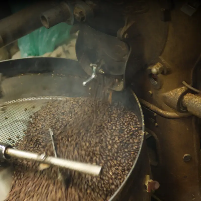 自家焙煎カフェインレスコーヒー（中挽き）100g×2袋入：A065-009 【クロネコゆうパケット発送】
