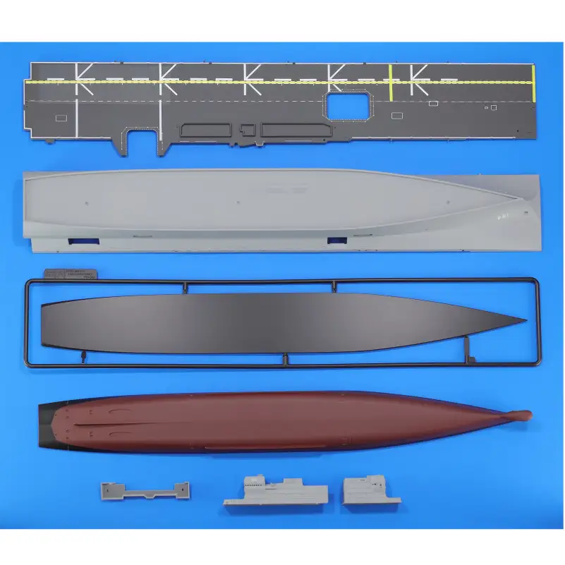 【JP21】 1/700 海上自衛隊 護衛艦 DDH-184 かが 2024 塗装済みプラモデル 【kw0168-0030】