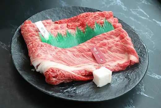 【期間限定】極上近江牛500g　食べ方色々！アソート定期便【ZZ61W】