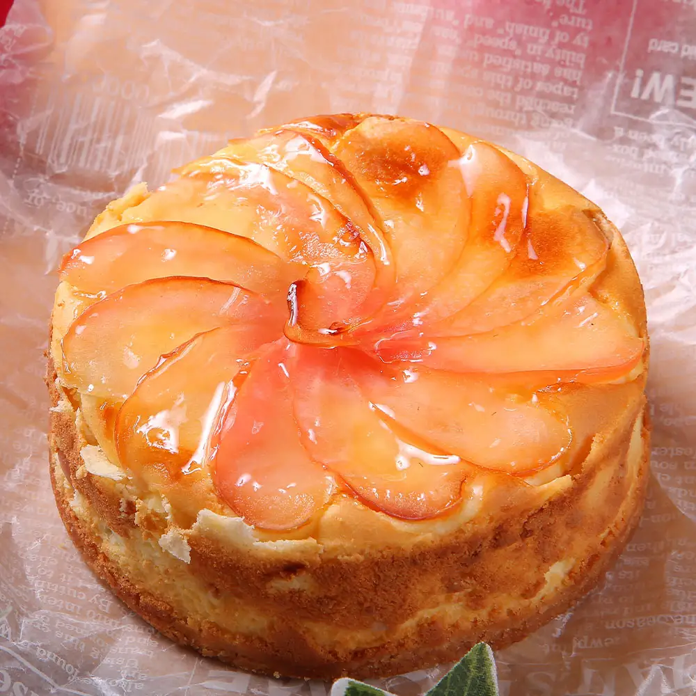 りんごのチーズケーキ 12cm 4号 1ホール お菓子 スイーツ 洋菓子 焼き菓子 ケーキ ピンクレディ クリームチーズ 果物 フルーツ 果肉 期間限定 冷蔵