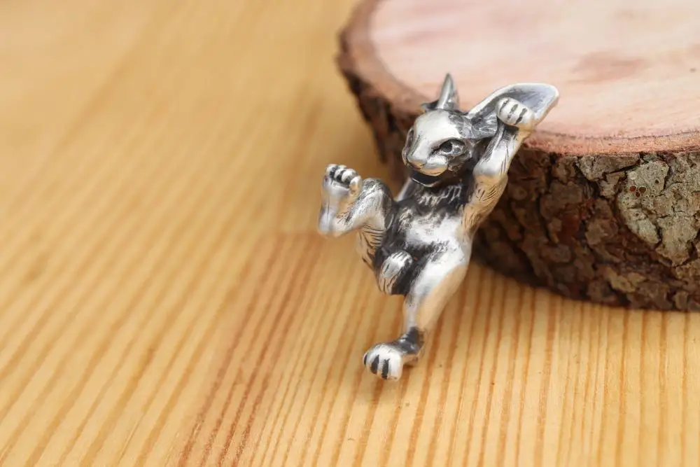 【縄文アクセサリーDo_goods】SILVER925製 鳥獣戯画 うさぎのペンダント中　700-212  [5839-8597]
