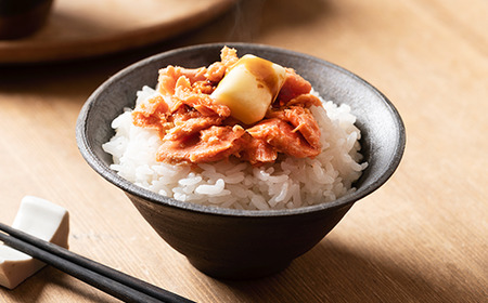 【定期便】鮭ほぐし 4本（800g）を12回お届けします！　 鮭フレーク　サケフレーク　