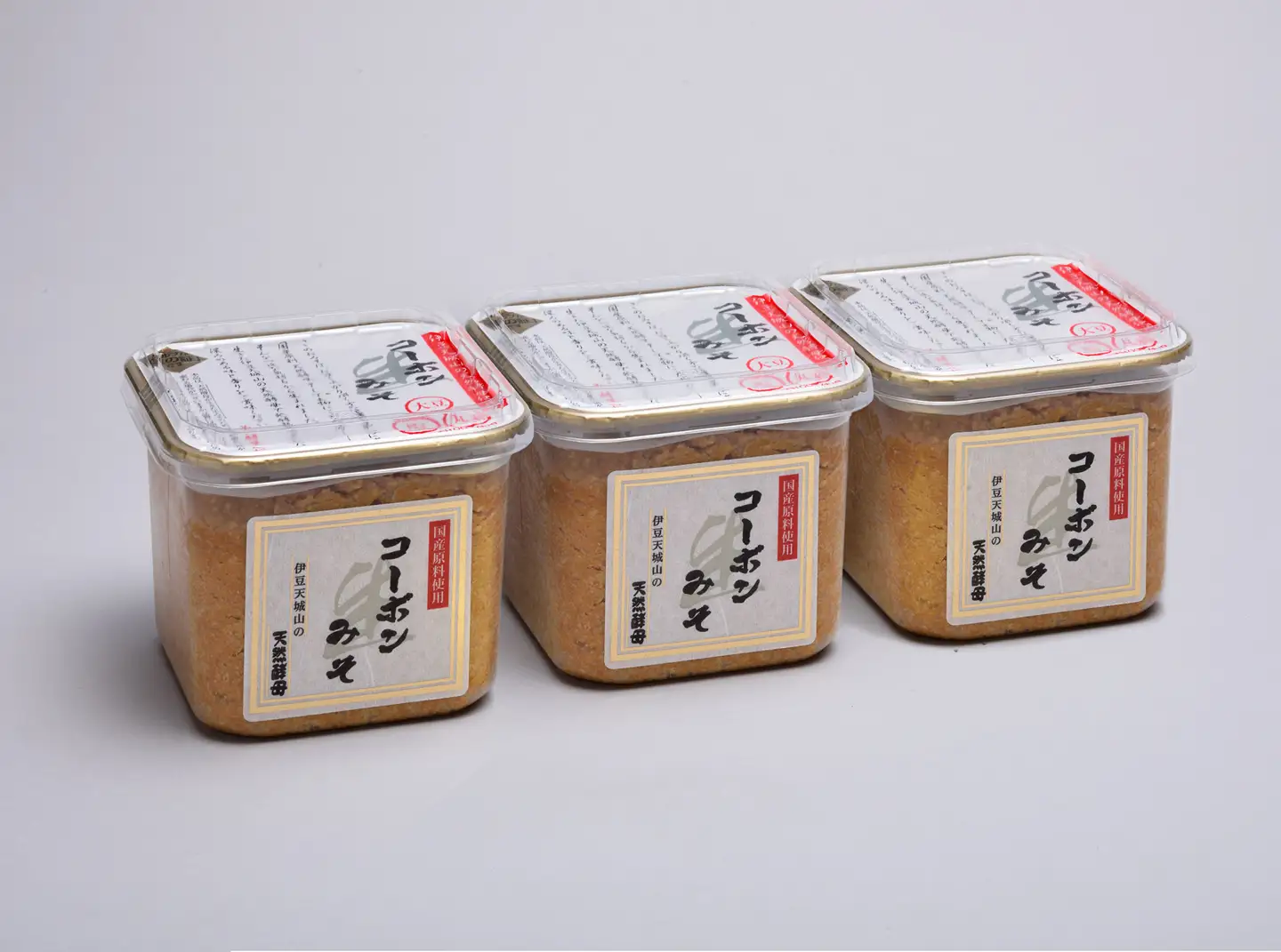 【寄附受付は9月30日まで】天然酵母「コーボンみそ」（750g×3個）