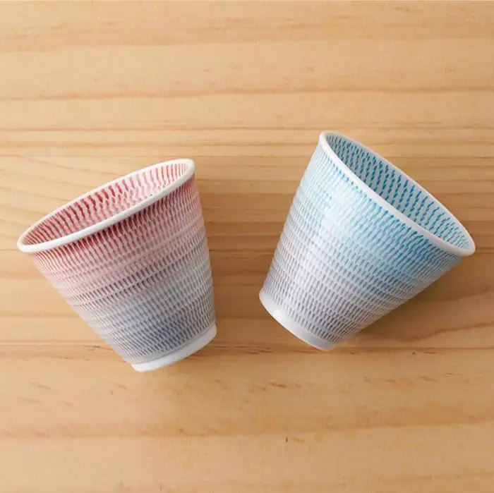 【波佐見焼】 色染流し 湯呑 2点セット 赤・水色 食器 皿 【一真陶苑】 [BB21] 波佐見焼 食器