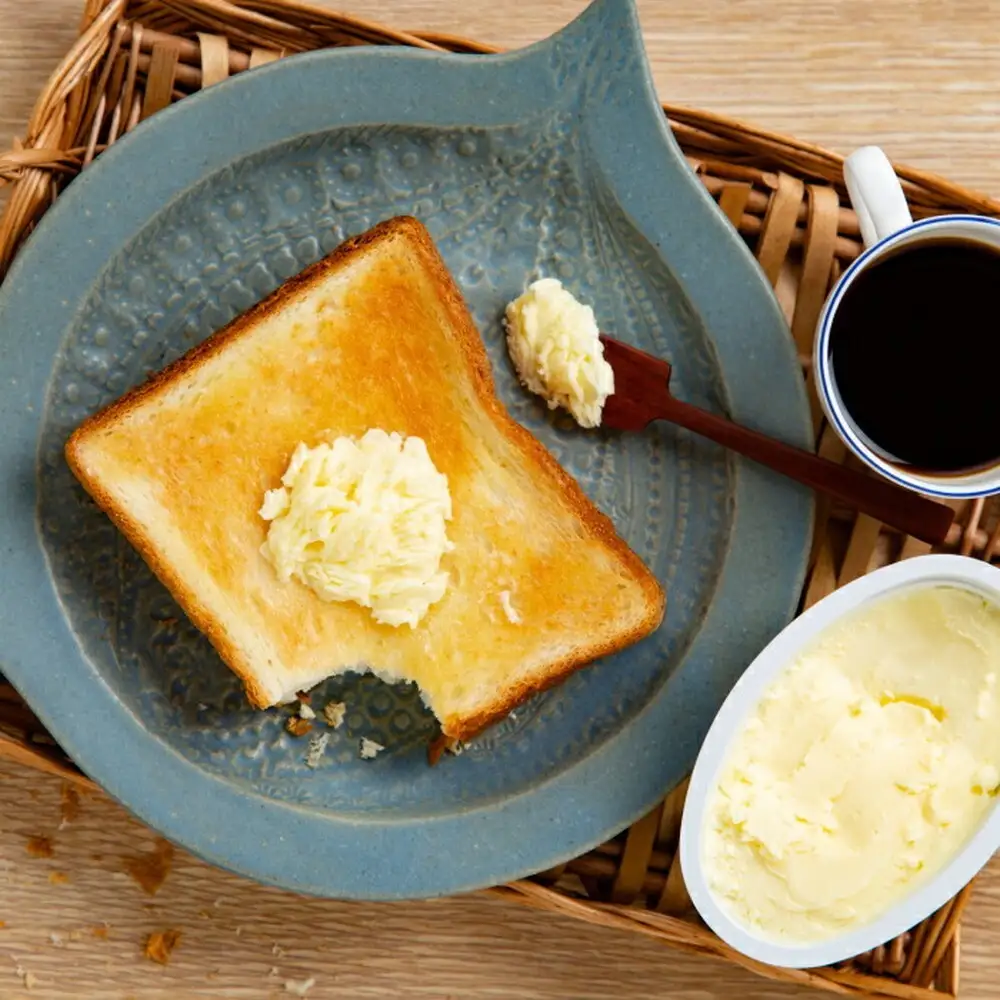 16-91 よつ葉パンにおいしい発酵バター（100ｇ）×10個