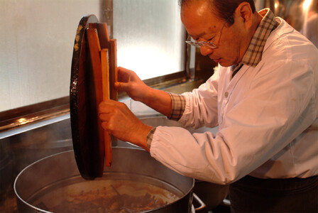 古河名物 鮒甘露煮：980g（490g×2）・子持ち鮎甘露煮：10尾の詰合せ ～味一筋真心こめて～ _BC04