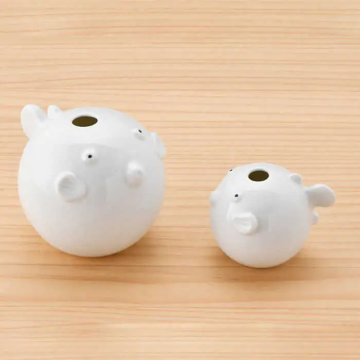 【波佐見焼】 一輪挿し ・ふぐ大小（白釉・つや有り） インテリア 陶器 雑貨 【アトリエやま】 [RE11]  波佐見焼