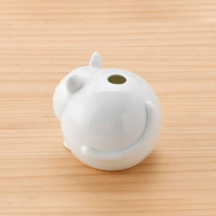 【波佐見焼】 一輪挿し ・ねこ（白釉・つや有り） インテリア 陶器 雑貨 【アトリエやま】 [RE13]  波佐見焼
