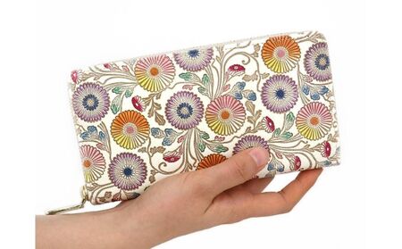 【文庫屋大関】 大容量　ぐるっとファスナーの長財布　更紗菊【皮革工芸品】 ファッション小物 民芸品 