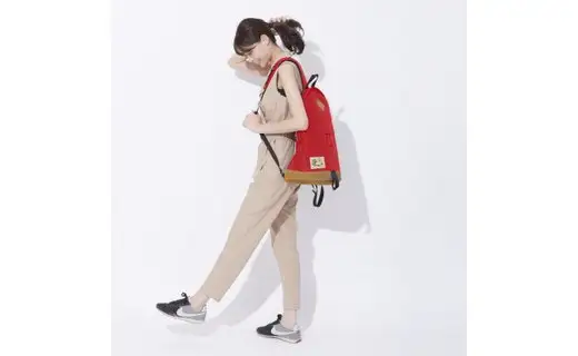 豊岡鞄 WALK ABOUT WOODS Nao 18L レッド