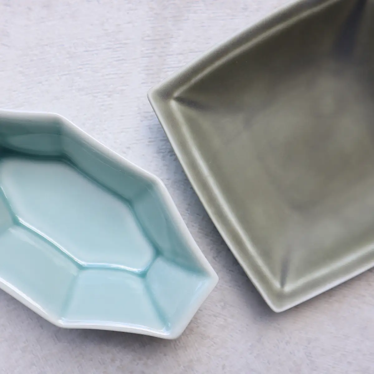 New 有田焼 ニュアンスカラー 5点セット 【まるふく】 八角皿 小皿 豆皿 Sサイズ 小皿 お皿セット 有田焼 食器セット | 40000円 4万円 | aq008