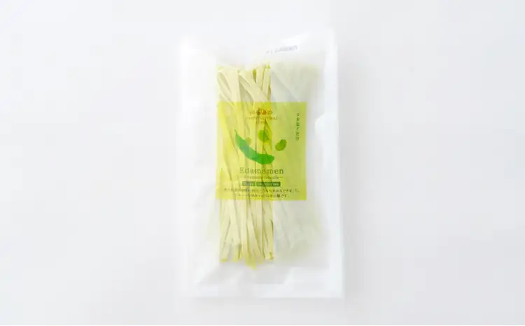 75P5502 朝採れ枝豆と減農薬米でつくった「えだまめん(米麺)」【 OGURA】