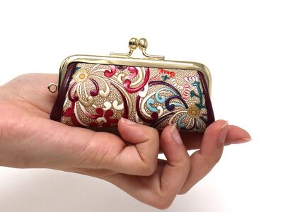 【文庫屋大関】印鑑ケース　乱菊＜赤紫＞【皮革工芸品】 ファッション小物 民芸品 