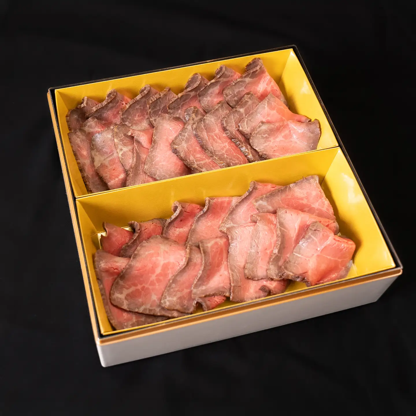 【数量限定】焼肉和牛料理金竹 尾花沢牛「雪降り和牛尾花沢」おせち 二段重 冷蔵 2-3人前 ローストビーフ 伊勢海老 解凍不要 おせち お節 重箱 kb-ocxx2