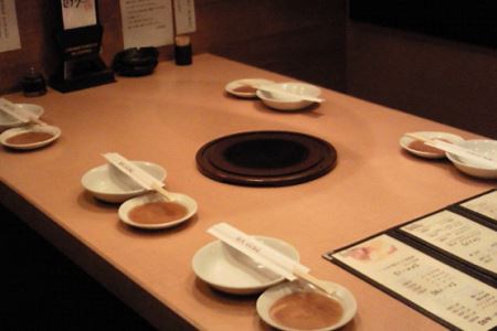 【浜松町】焼肉くにもと 新館 特産品ディナーコース 4名様（1年間有効） お店でふるなび美食体験 FN-Gourmet430954