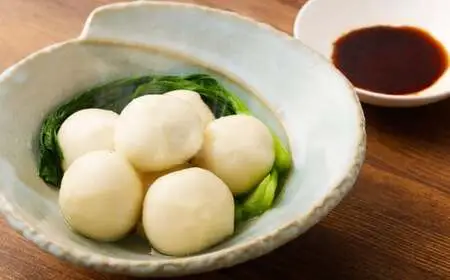 【餃子と水餃子】 セット (はちやの餃子15個／まんまるもちもち水餃子30個) 冷凍 【04203-0455】 5037886 餃子 ぎょうざ 水餃子 惣菜