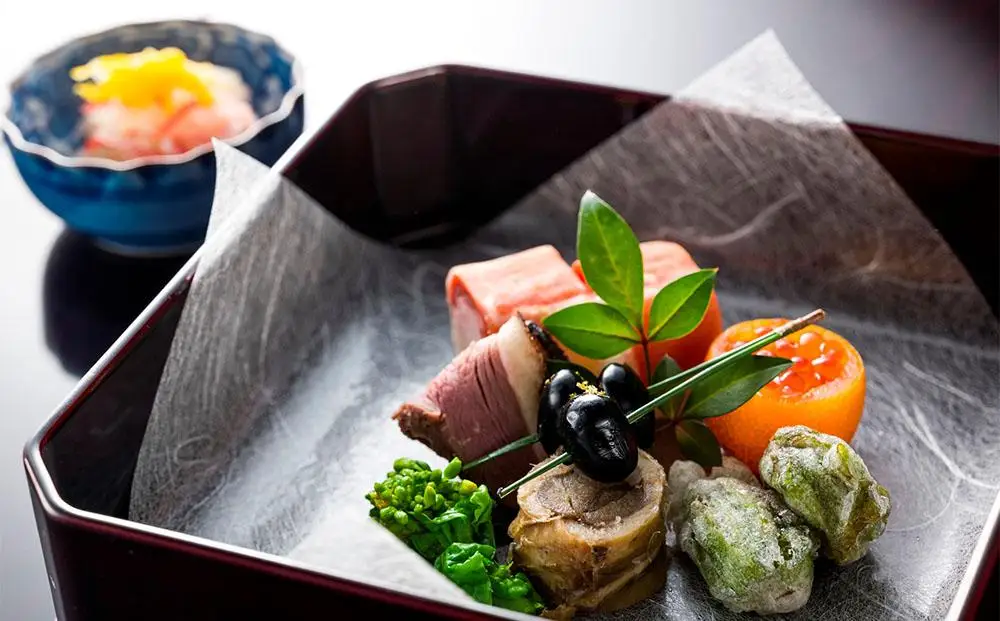 【芸舞妓お座敷遊び体験付き】　京料理プレミアムペア食事券　120万円コース