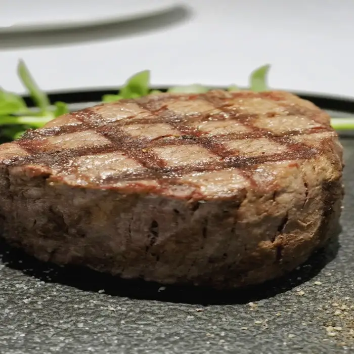 BM002　ダグズ・グループお食事券（3,000円分）