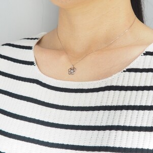 プラチナ900/850　ダイヤモンド 薔薇ペンダントネックレス　HH-018731