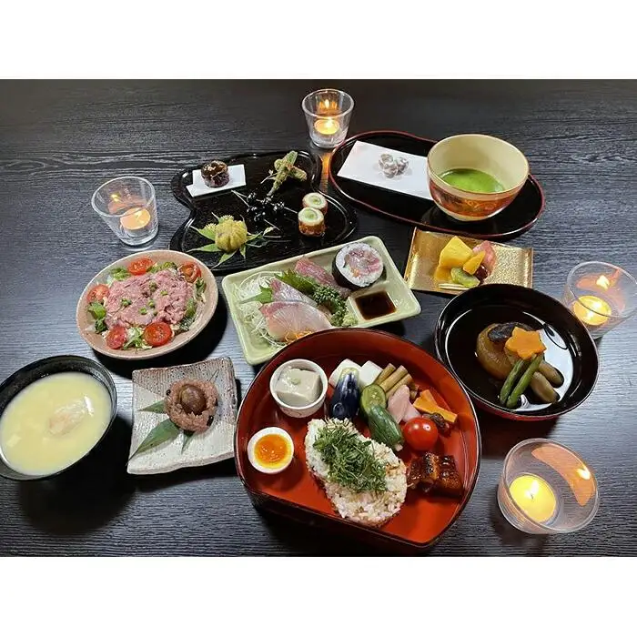 【西陣くらしの美術館 冨田屋】町家ライトアップ 文化財見学＋懐石料理プラン