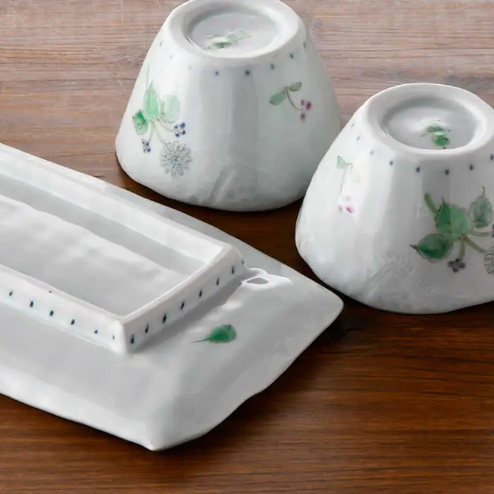 【波佐見焼】山紫陽花長角皿 プレート おしゃれな彫入りカップ 湯呑み 2個組 食器 皿 【藍水】 [GB30]  波佐見焼