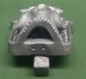 伝統工芸士の鬼師が作る守護鬼瓦シリーズ 守護鬼面(知恩院 隅鬼型) H064-025
