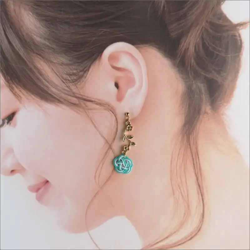 水引ピアス「ひすい」花時ピアス